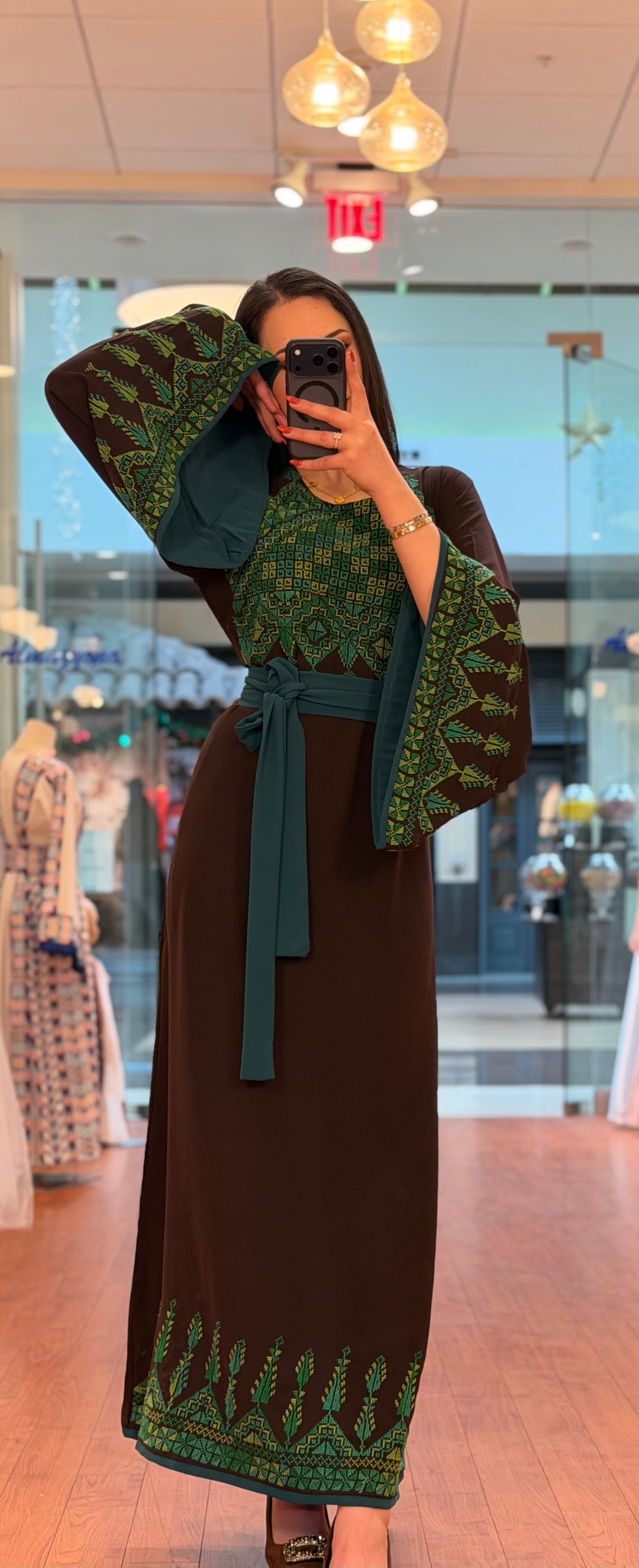 Sarwa Handmade Thobe