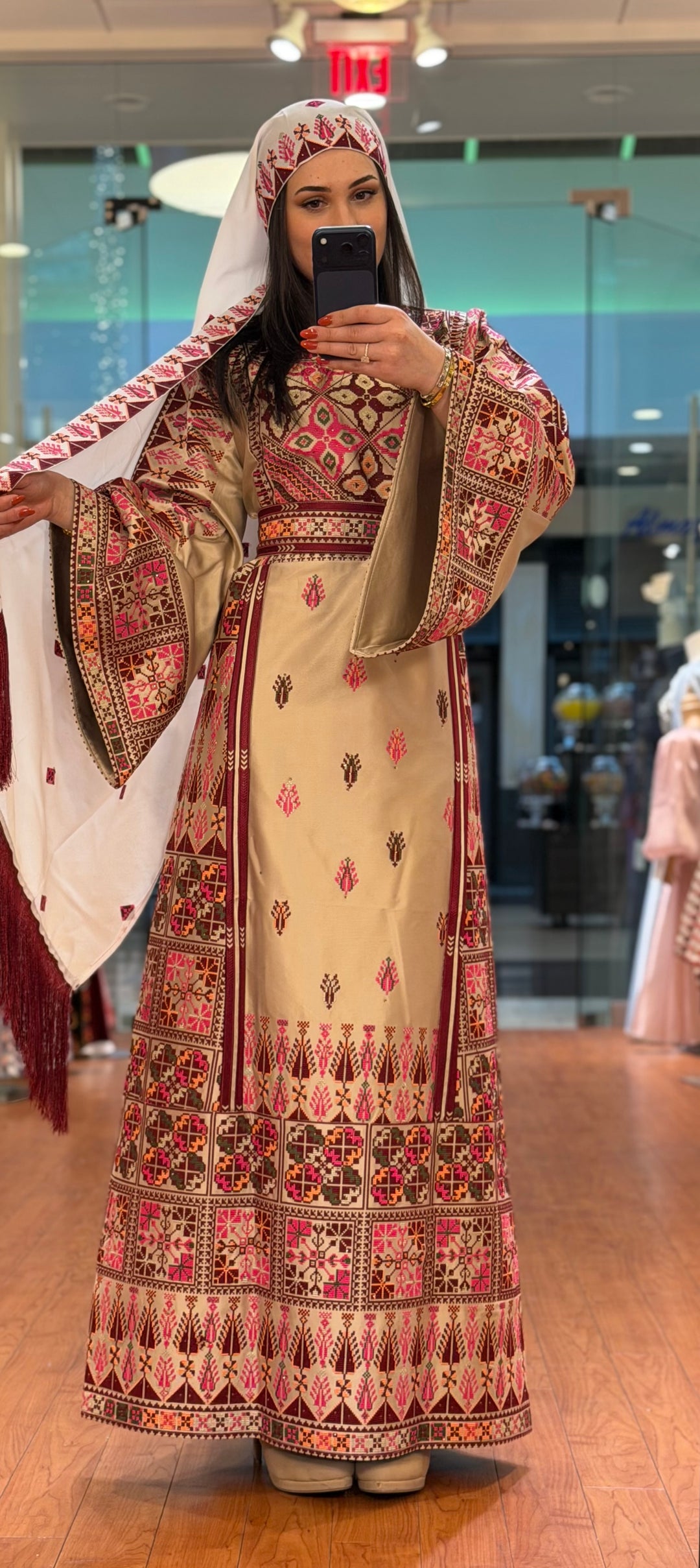 Nakhla Satin Thobe