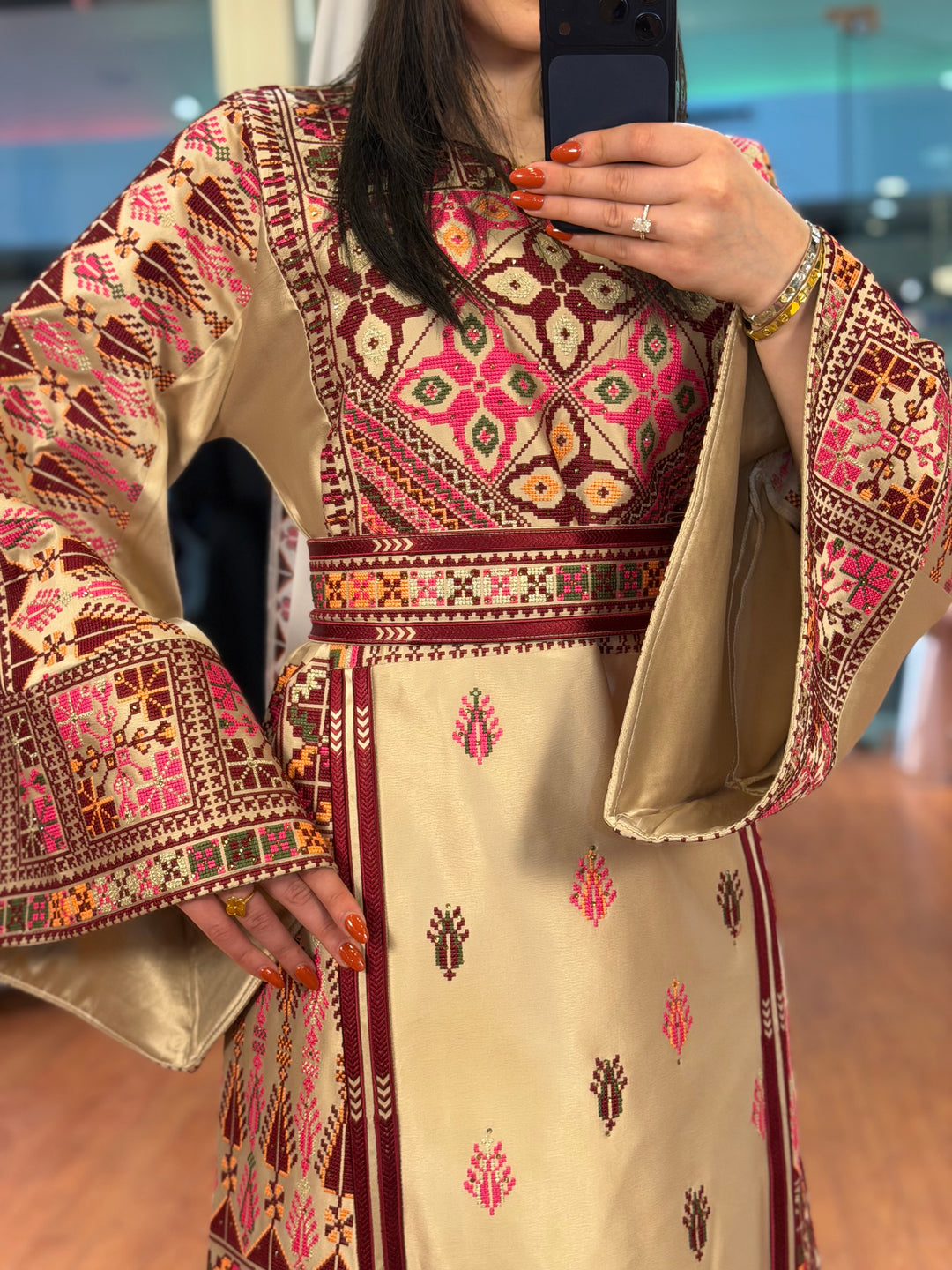 Nakhla Satin Thobe